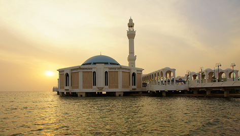 Image MASJID AR-RAHMAH: MUTIARA DI TEPIAN LAUT MERAH YANG MENYAPA HATI PARA MUSAFIR News