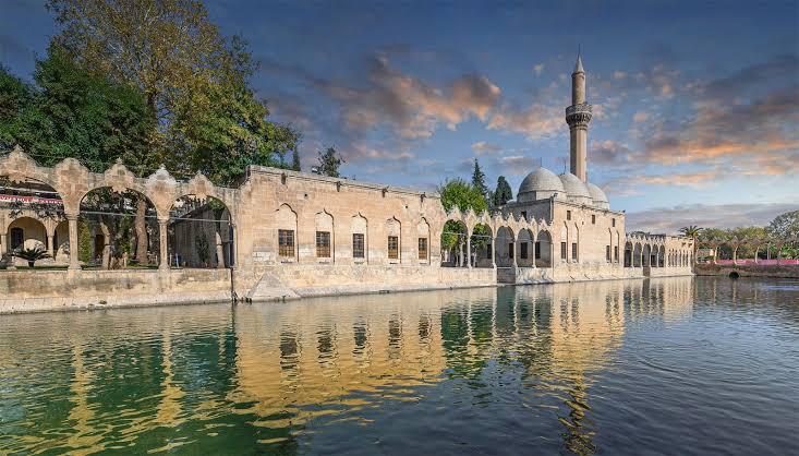 Image ŞANLIURFA: MENYUSURI JEJAK PERADABAN DI JANTUNG MESOPOTAMIA News