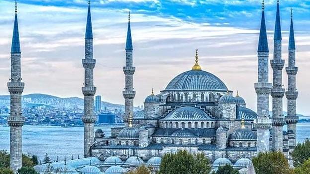 Image MASJID BIRU: MAHAKARYA ARSITEKTUR YANG MENAKJUBKAN News